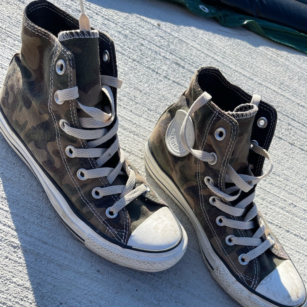 Hi-top Camo Converse